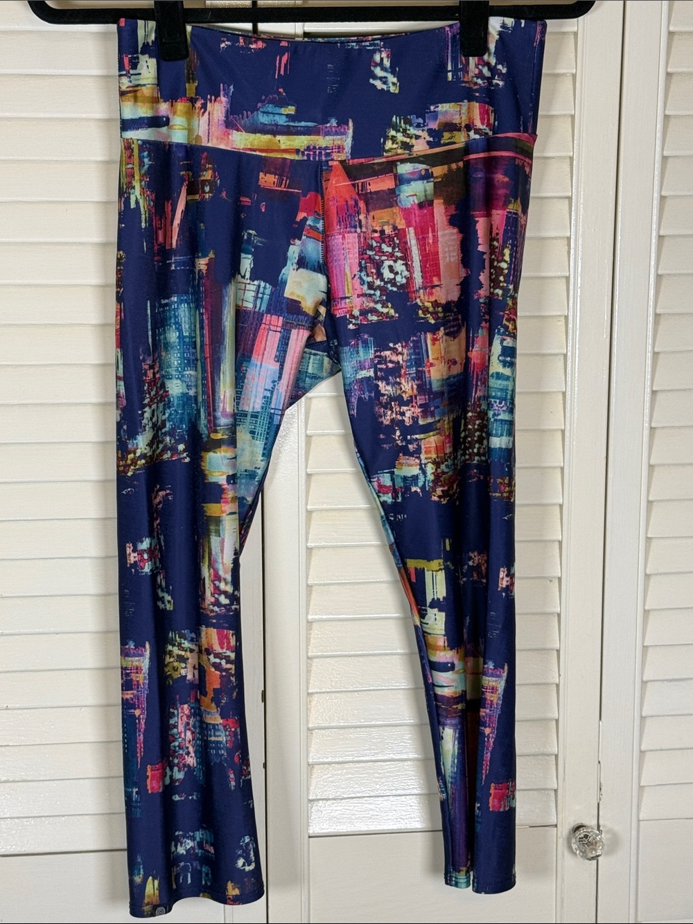 Onzie "Chicago" City Night Print Yoga Leggings Size S/M